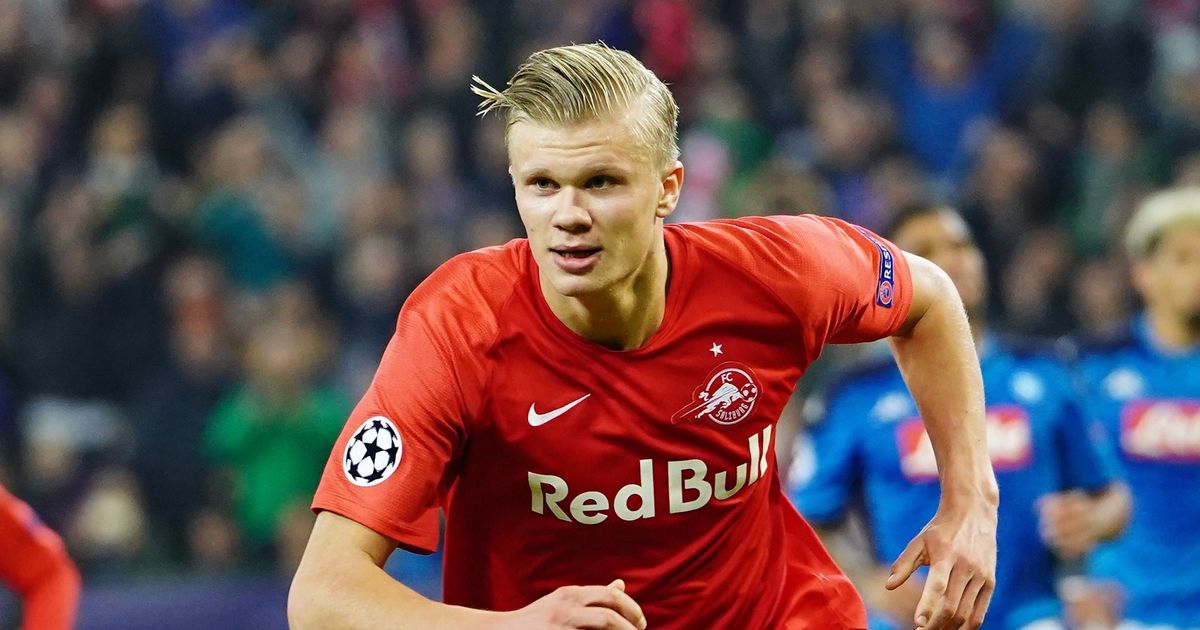 TA：热刺&曼联等队关注扬-迪奥曼德，但他冬窗转会可能性很小