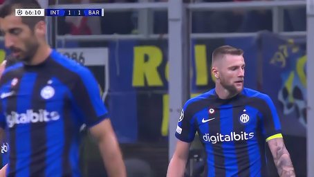 17年前范德萨创英超1311分钟零封纪录