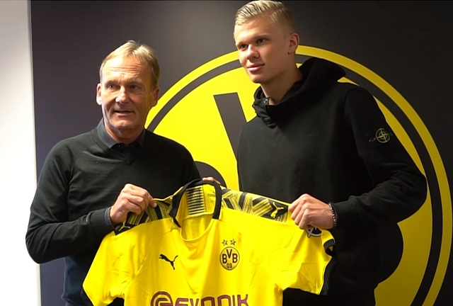 欧联杯抽签：曼联对阵法兰克福